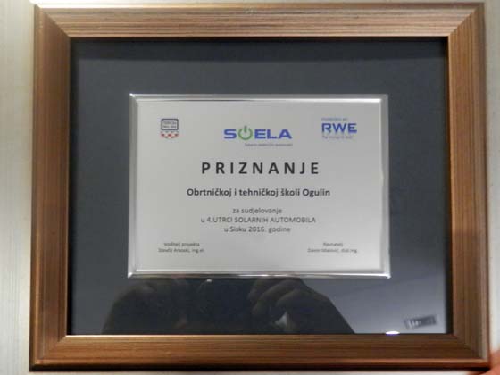 4. Utrka solarnih automobila