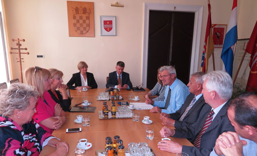 Ministrica socijalne politike i mladih Bernardica Juretić posjetila Ogulin