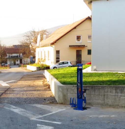 Postavljene tri servisne stanice za bicikle