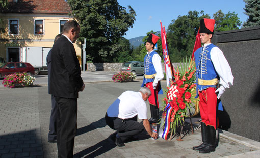 Polaganje vijenaca uoči Dana pobjede i domovinske zahvalnosti i Dana branitelja